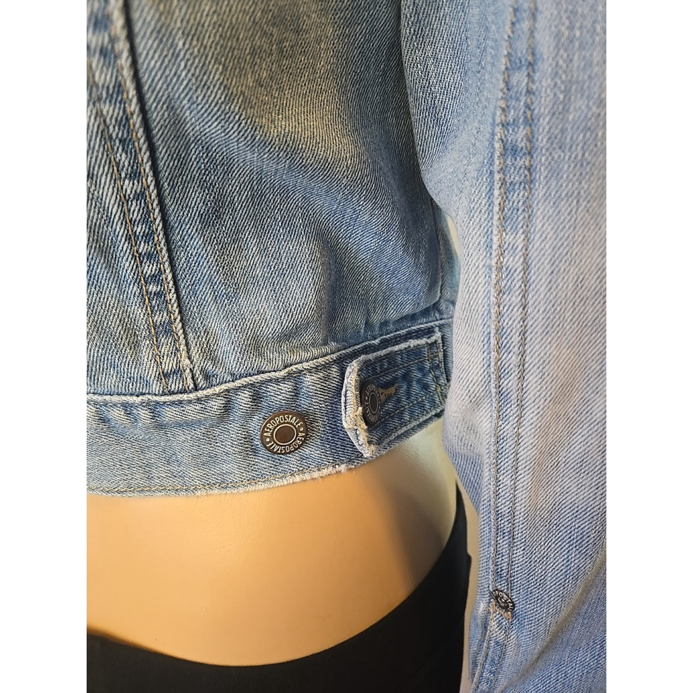 Vintage Aeropostale Cropped Denim Jacket Medium Light Wash Y2K Trucker - Picture 8 of 11